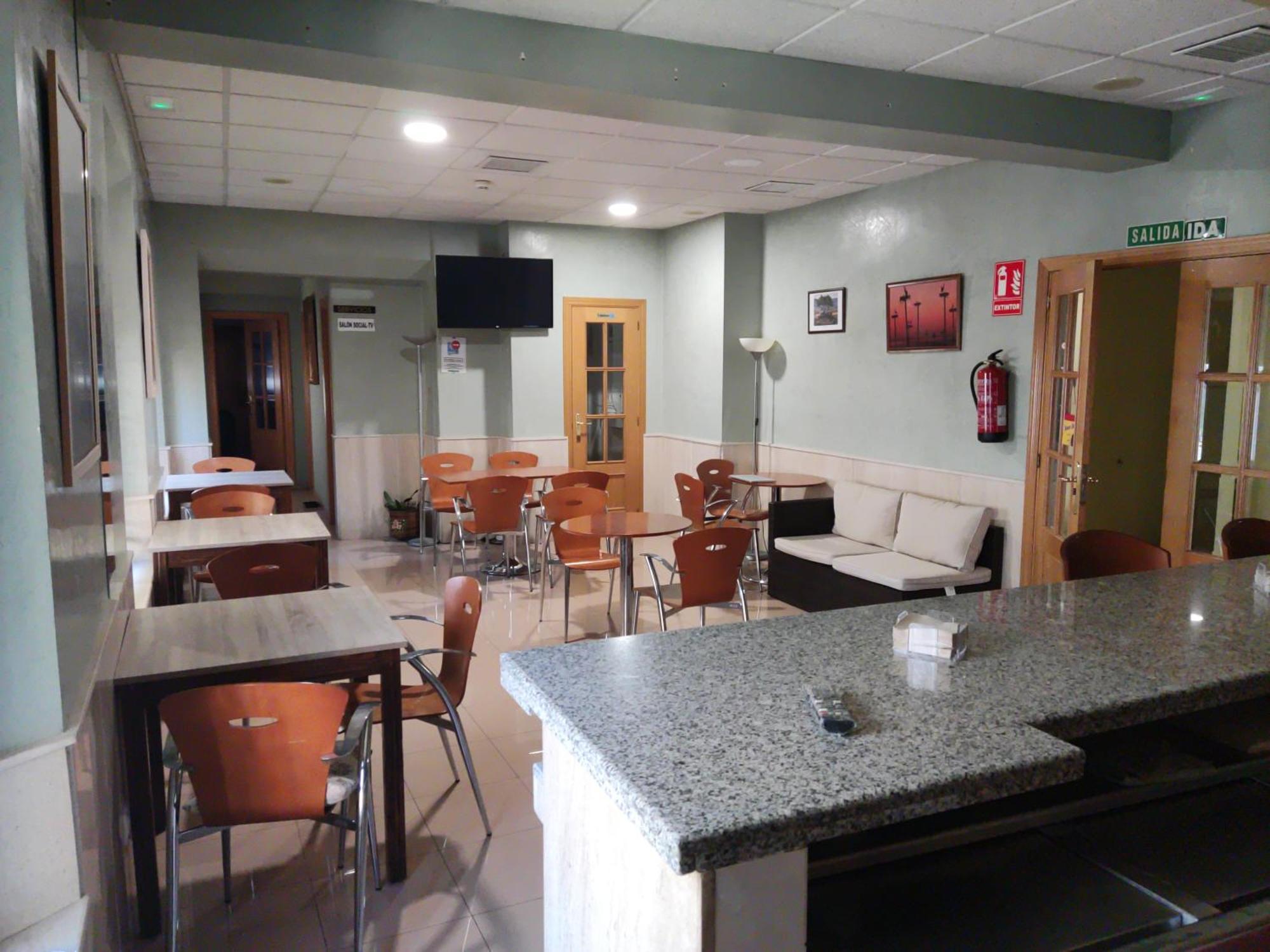 Hotel Dora Plasencia Εξωτερικό φωτογραφία