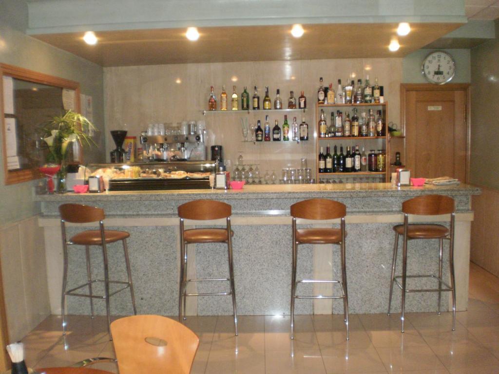 Hotel Dora Plasencia Εξωτερικό φωτογραφία