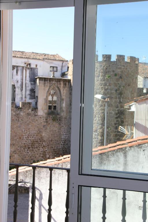 Hotel Dora Plasencia Εξωτερικό φωτογραφία